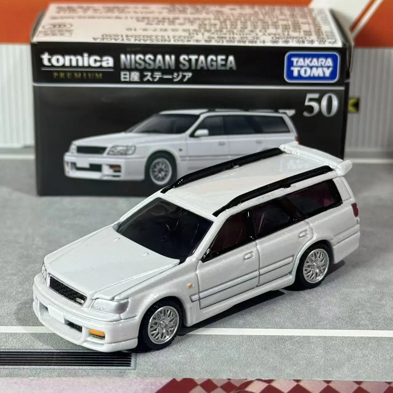 Takara Tomy Tomica Premium 50 Nissan Stage A Mini Car Toy Alloy