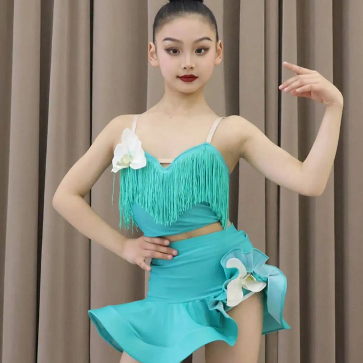 Girls' Latin Dance Outfit Spring Summer New Style Performance Fringed Skirt Children's Practice Suit Dance Apparel