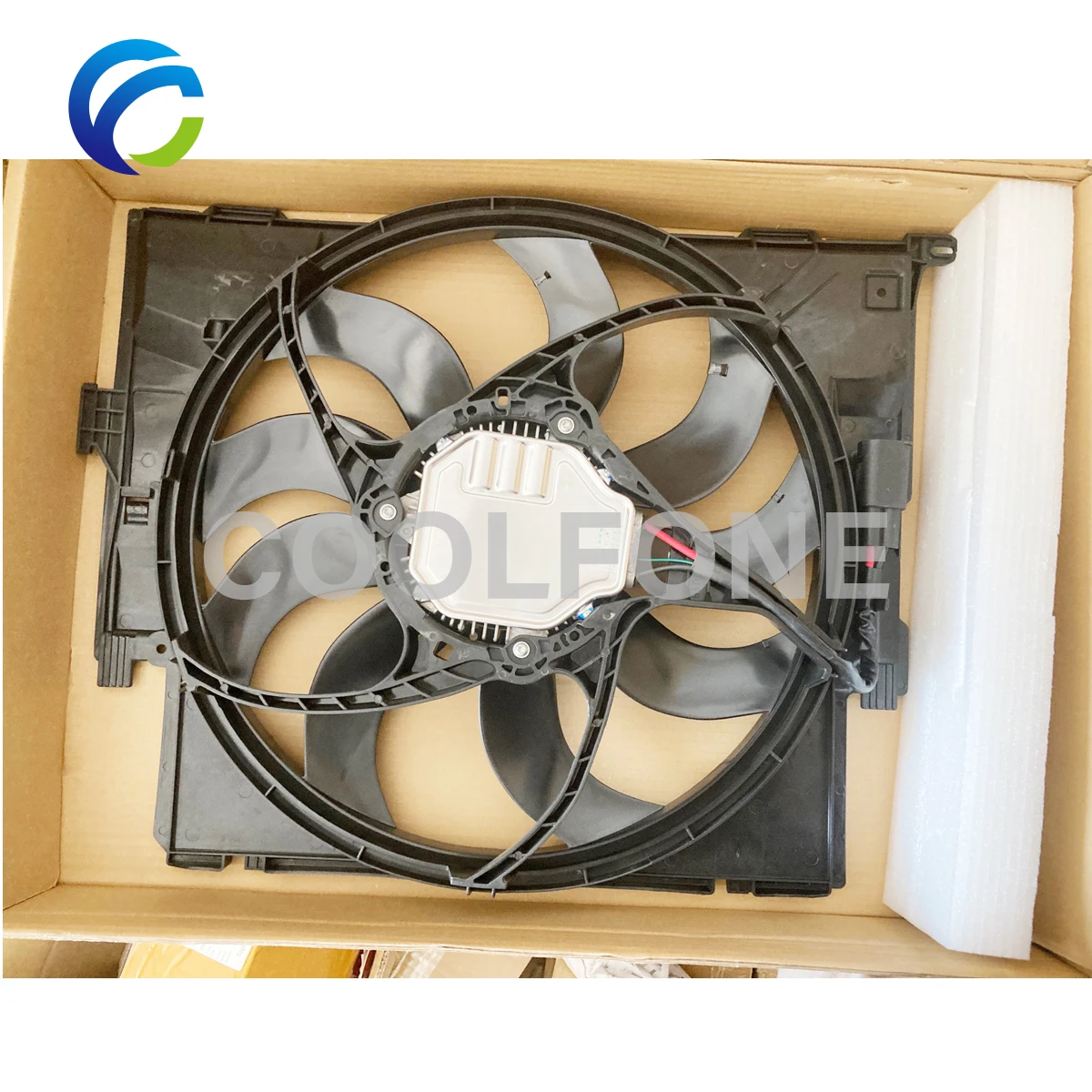 

Radiator Electric Fan for BMW F20 F21 118 120 F22 F23 220 F30 F31 F34 F80 320 F32 F33 F36 F82 F83 420 17428641963 17427600558