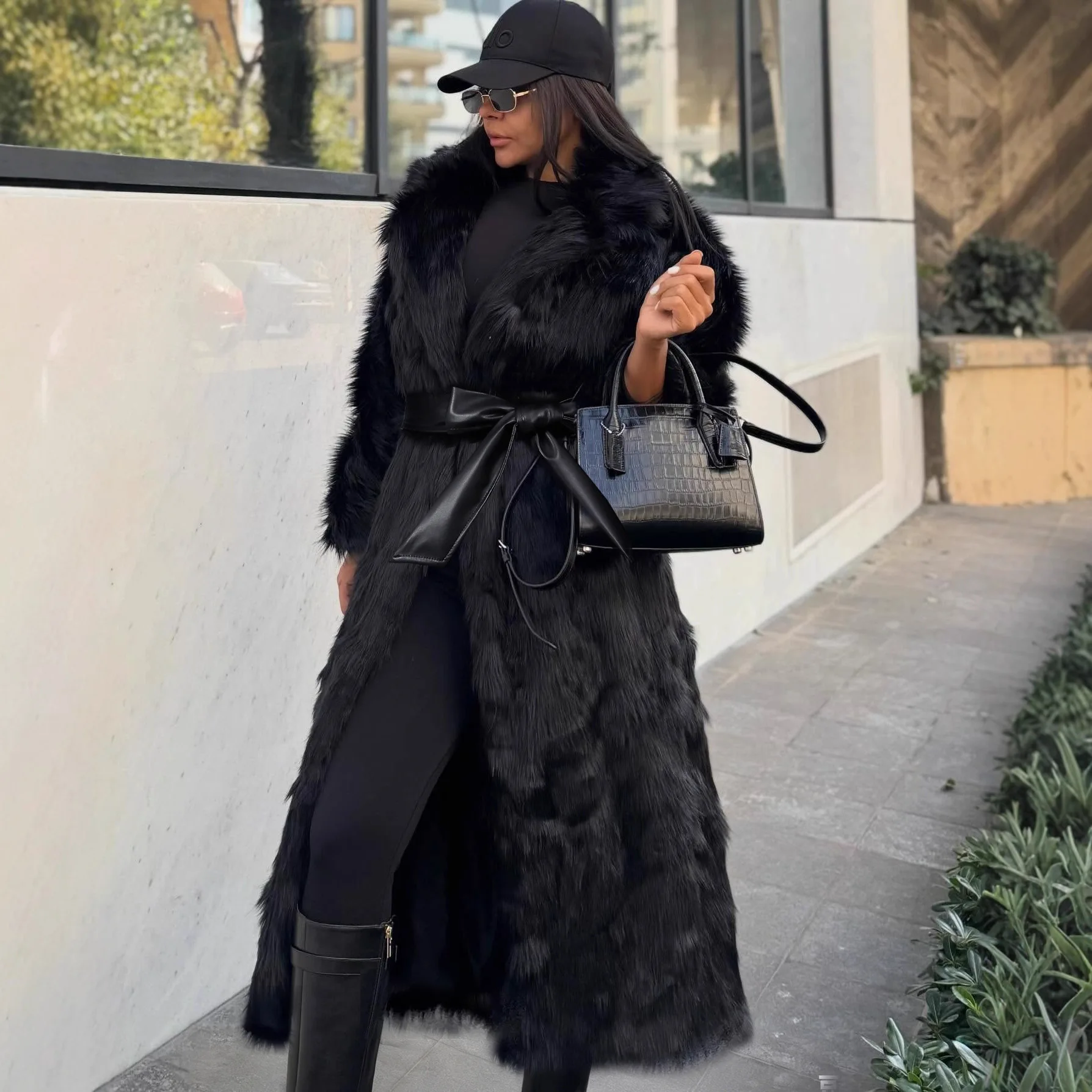 2026 Autumn Winter New Women Black Imitated Fox Fur Leather Long Coat Loose High End Sense Warm Fur Collar