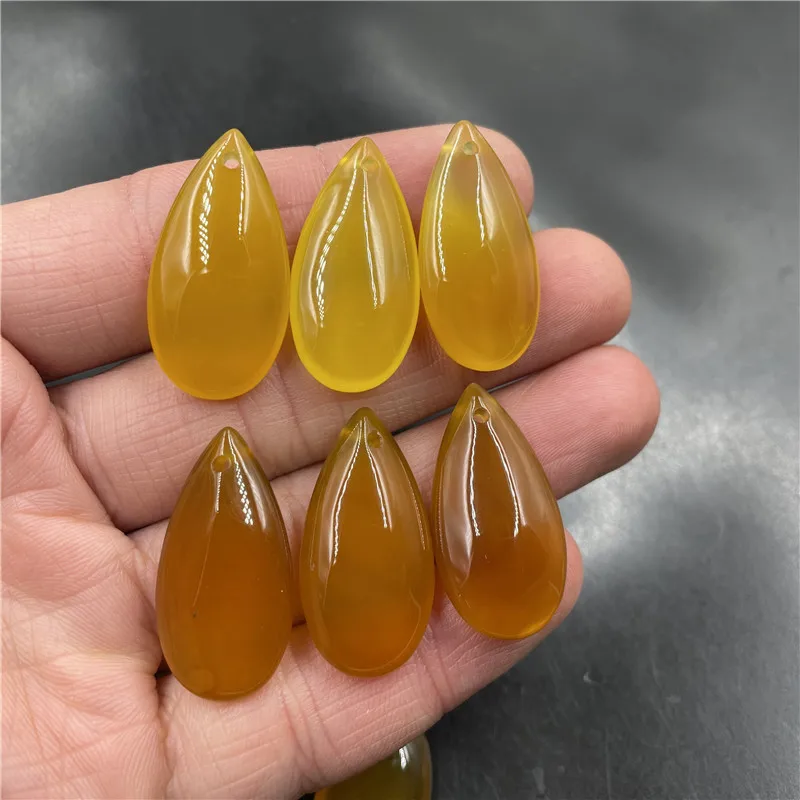 Cheap Jade Ice-like Canary Stone Agate Water Drop Pendant Double-Sided Yellow Jade Water Drop Pendant Jade pendant