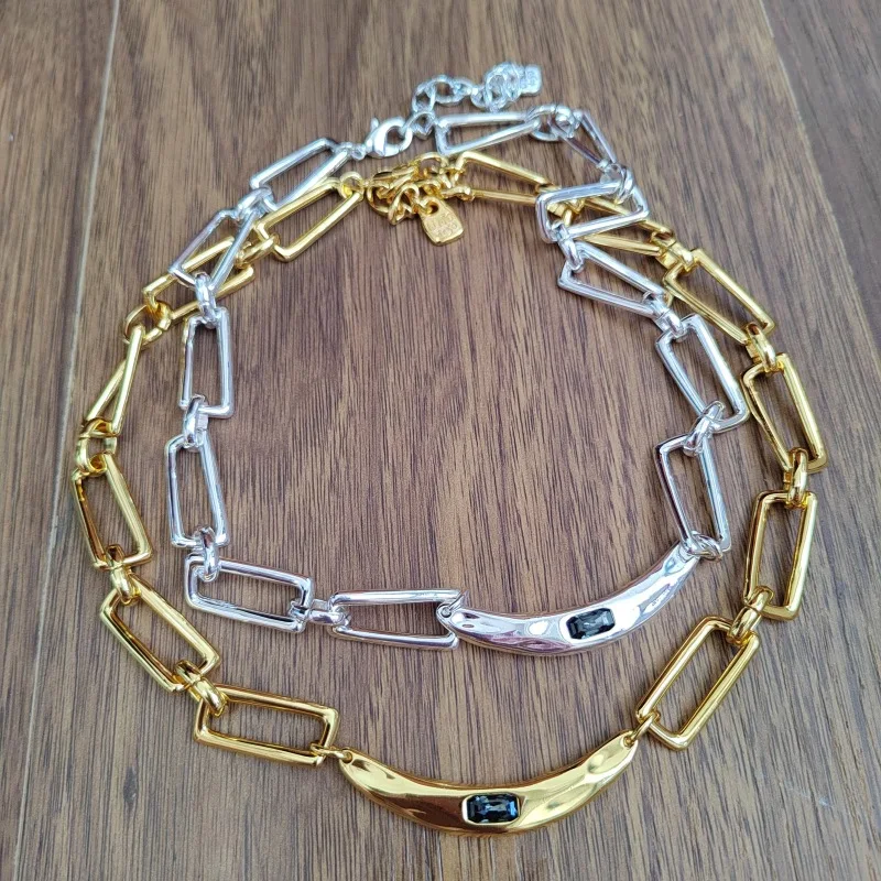 

2026 new best-selling creative design retro style necklace for daily casual matching