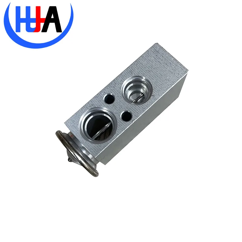 

1pcs 1668300284 Auto Parts Conditioning System AC Expansion Valve For Mercedes-Benz W166 ML300 ML350 GLE320 GLE400 GLE450