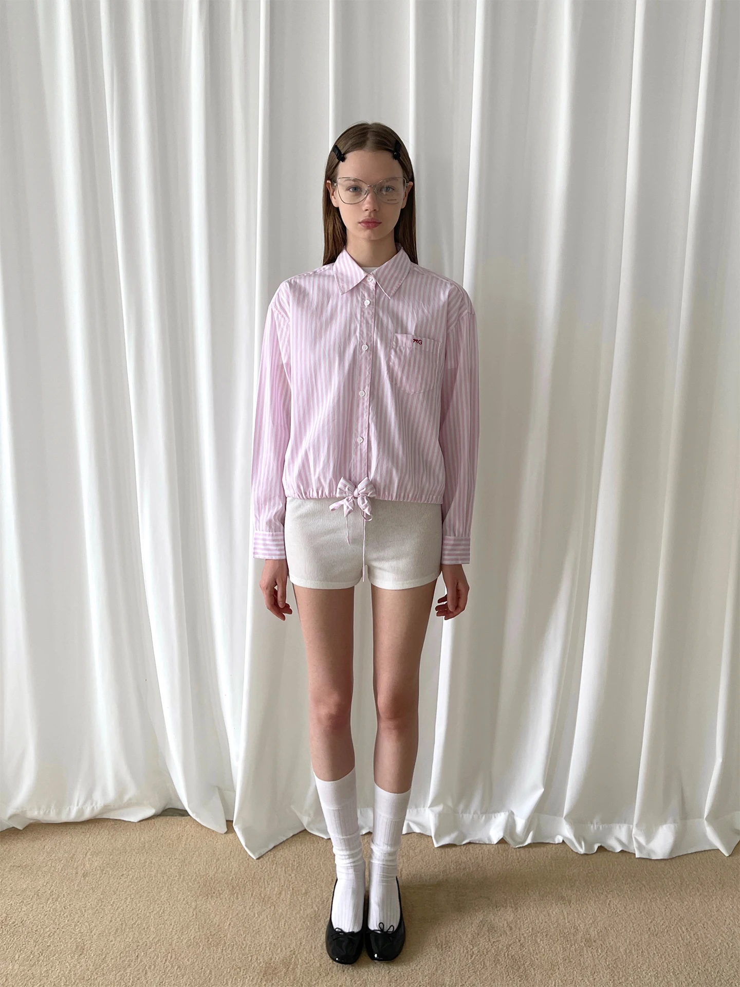 

Женская повседневная свободная рубашка PFF GIRL с длинным рукавом, вышивкой, съемным узлом и логотипом, белая с розовыми вертикальными полосками