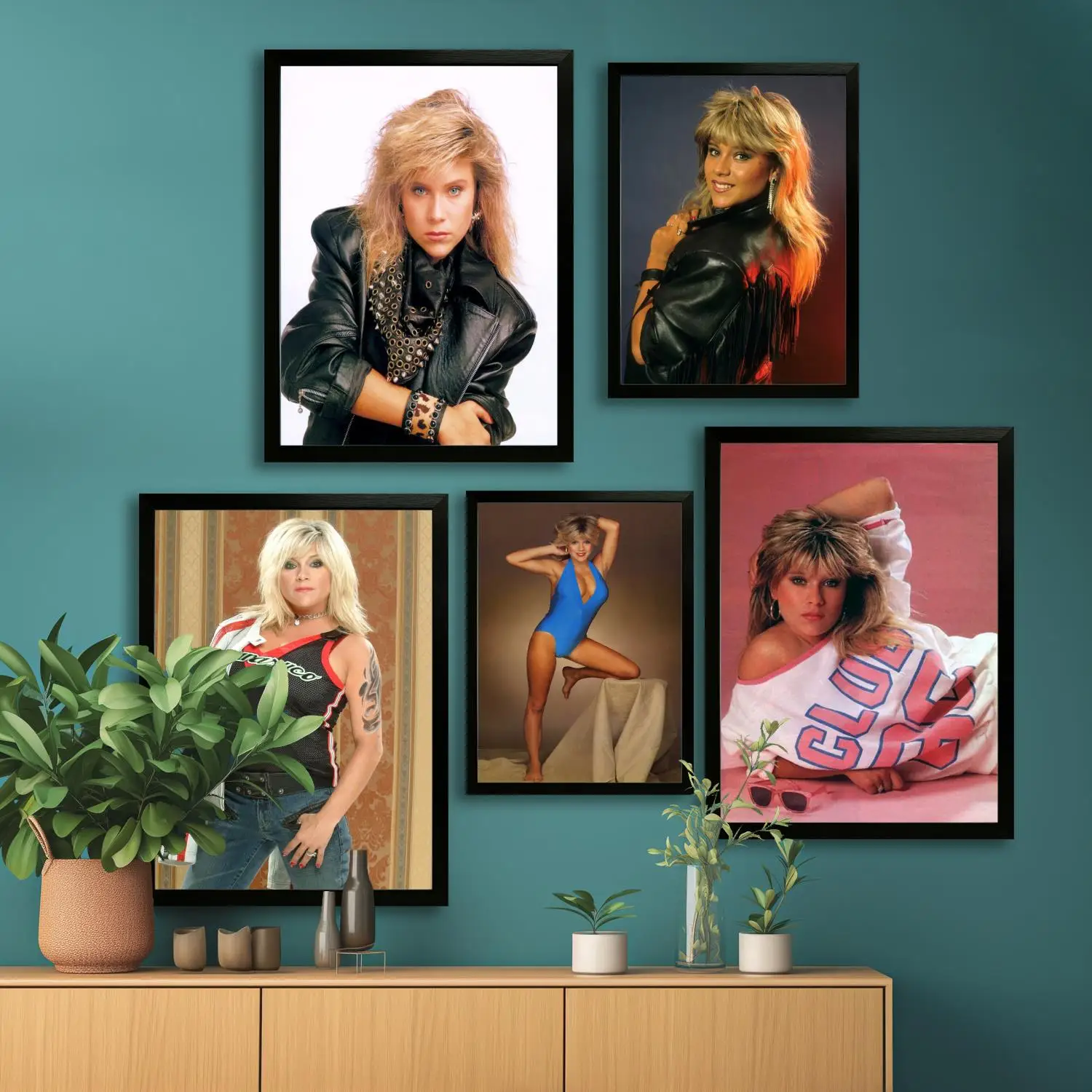 Samantha Fox Canvas Art Poster and Wall Art, Picture Print, Modern Family, Bedroom Decor, Posters,Decorative painting