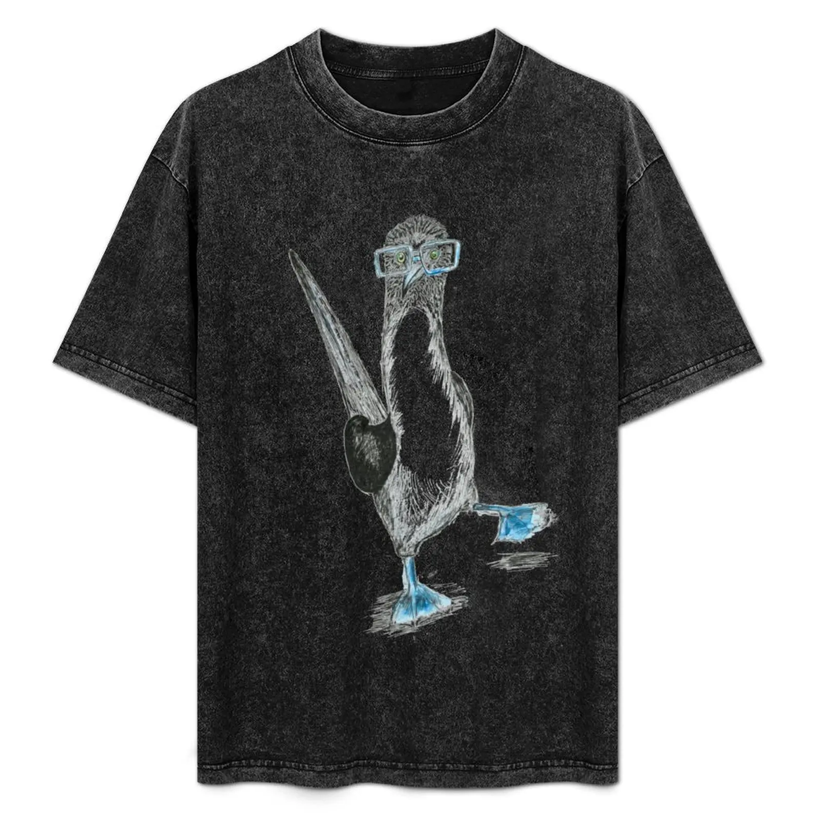

Blue Footed booby bird with blue glasses T-Shirt Breathable Basic Cotton T-Shirt
