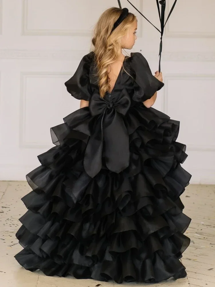 

Little Ceremony Girl Dress Trailing Flower Birthday Party Holy Communion Gowns Kids Beige Tiered Bow Tailing Wedding Dresses