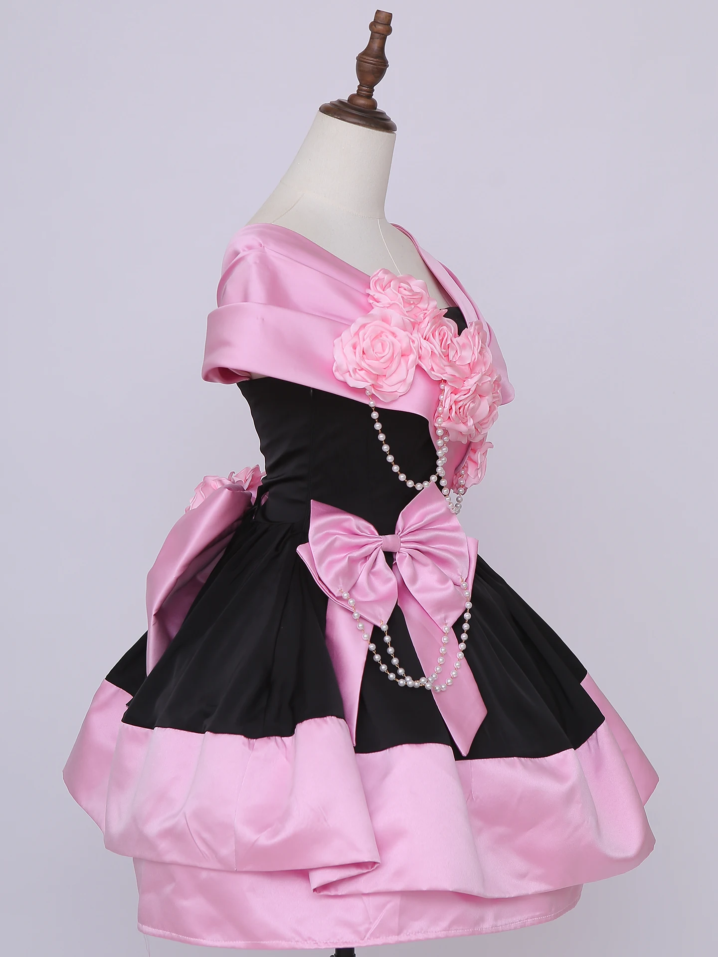 Elegante süße Prinzessin Lolita Abendkleid Off-Schulter 3D Blume Perlen Kette große Schleife Geburtstagsfeier Lolita kurzes Kleid Frauen