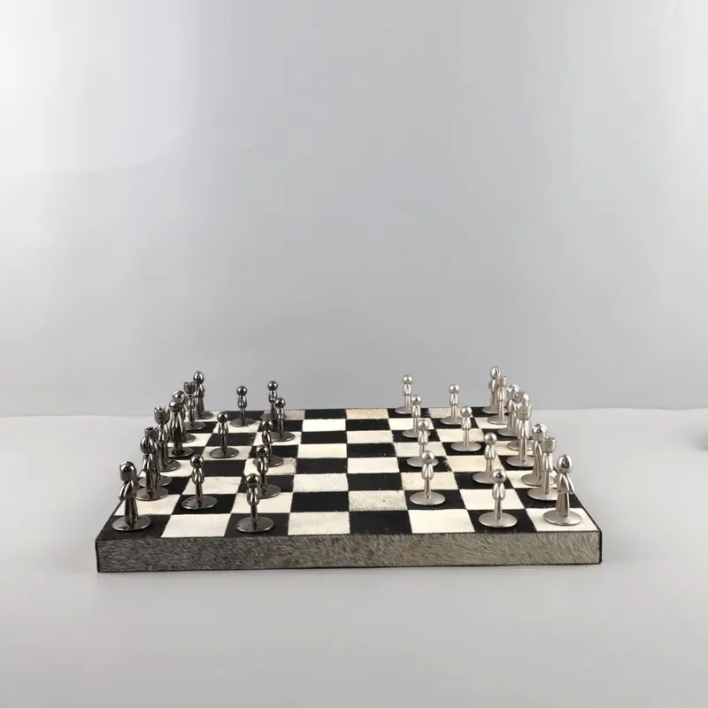 Modern minimalist high-end black and white horsehair checkerboard chess board decorative ornaments villa living room home