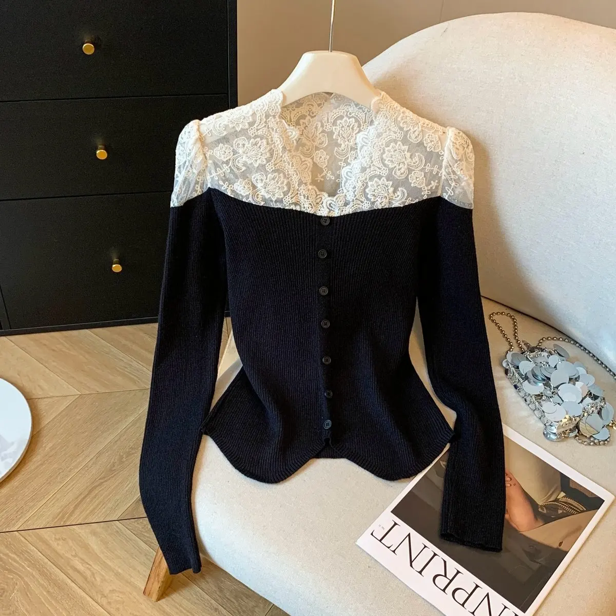 

Casual V-neck Lace Patchwork Brown Long Sleeve Knit Sweater Women Spring Sheer Embroidery Comfortable Warm Bottoming Shirts