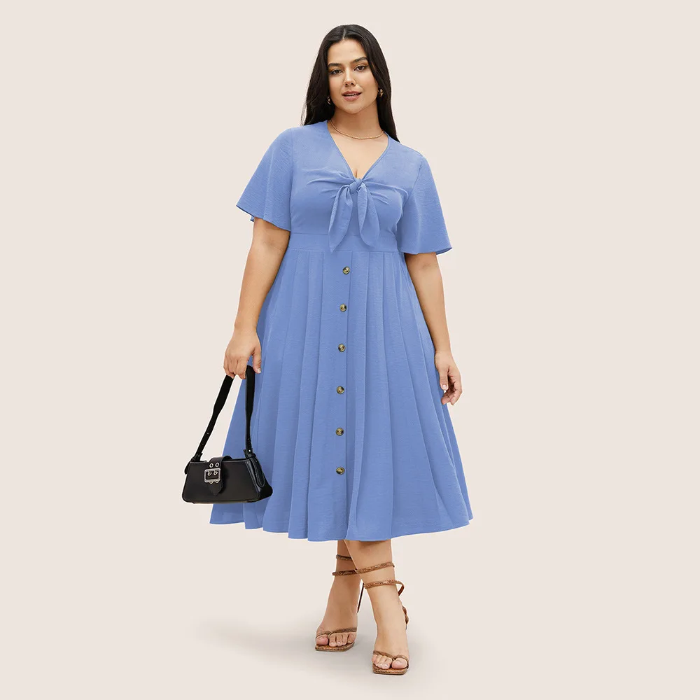 

2025 Spring/summer New Plus Size Women's Dress with a Waist Cinching and Large Skirt, Sexy V-neck Dress, Vacation Long Dress Y2k