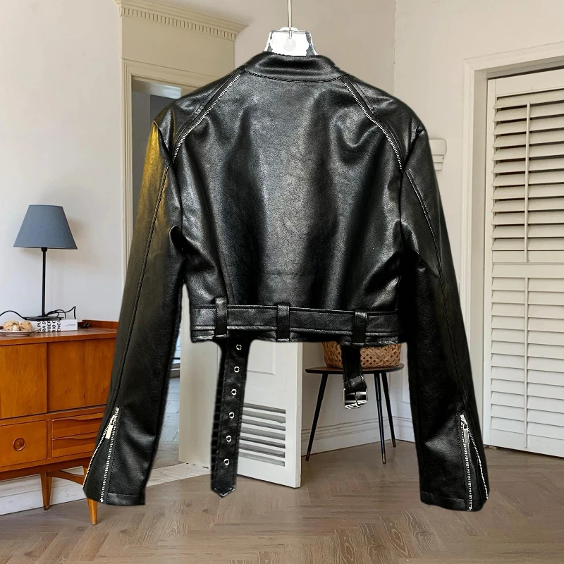 Veste de motard courte en similicuir PU pour femme avec ceinture, col montant, manches longues, streetwear féminin, rivet d'anneau, mode printemps