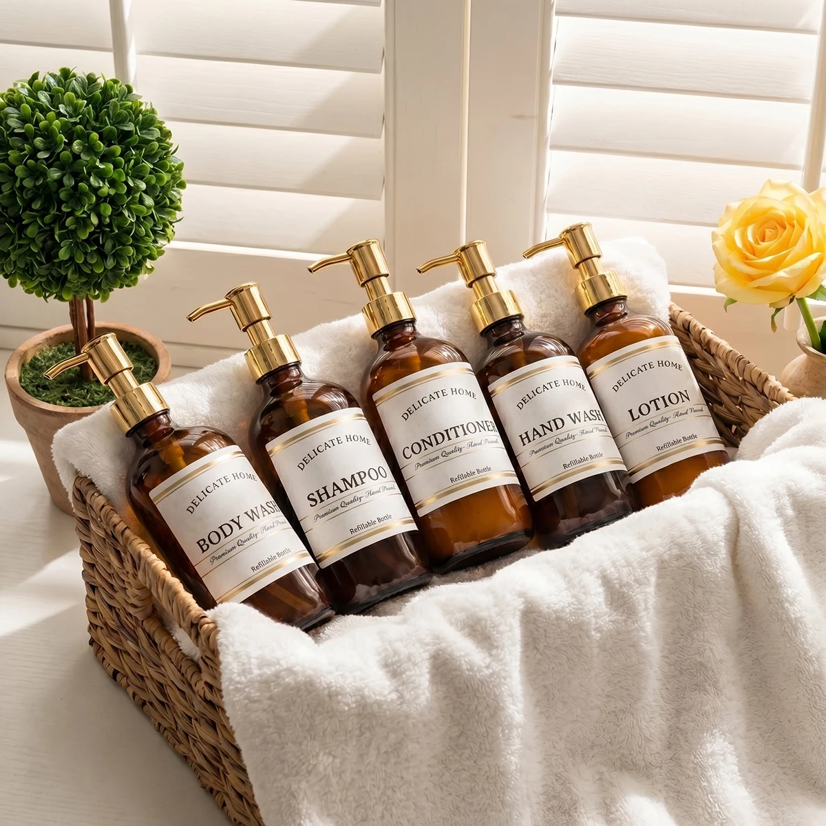 Botellas Recargables Color Ámbar con Dispensadores Dorados, Juego Completo para Baño y Cocina, para Champú, Acondicionador, Gel de Ducha, Jabón de Manos y Jabón para Platos, 500 ml