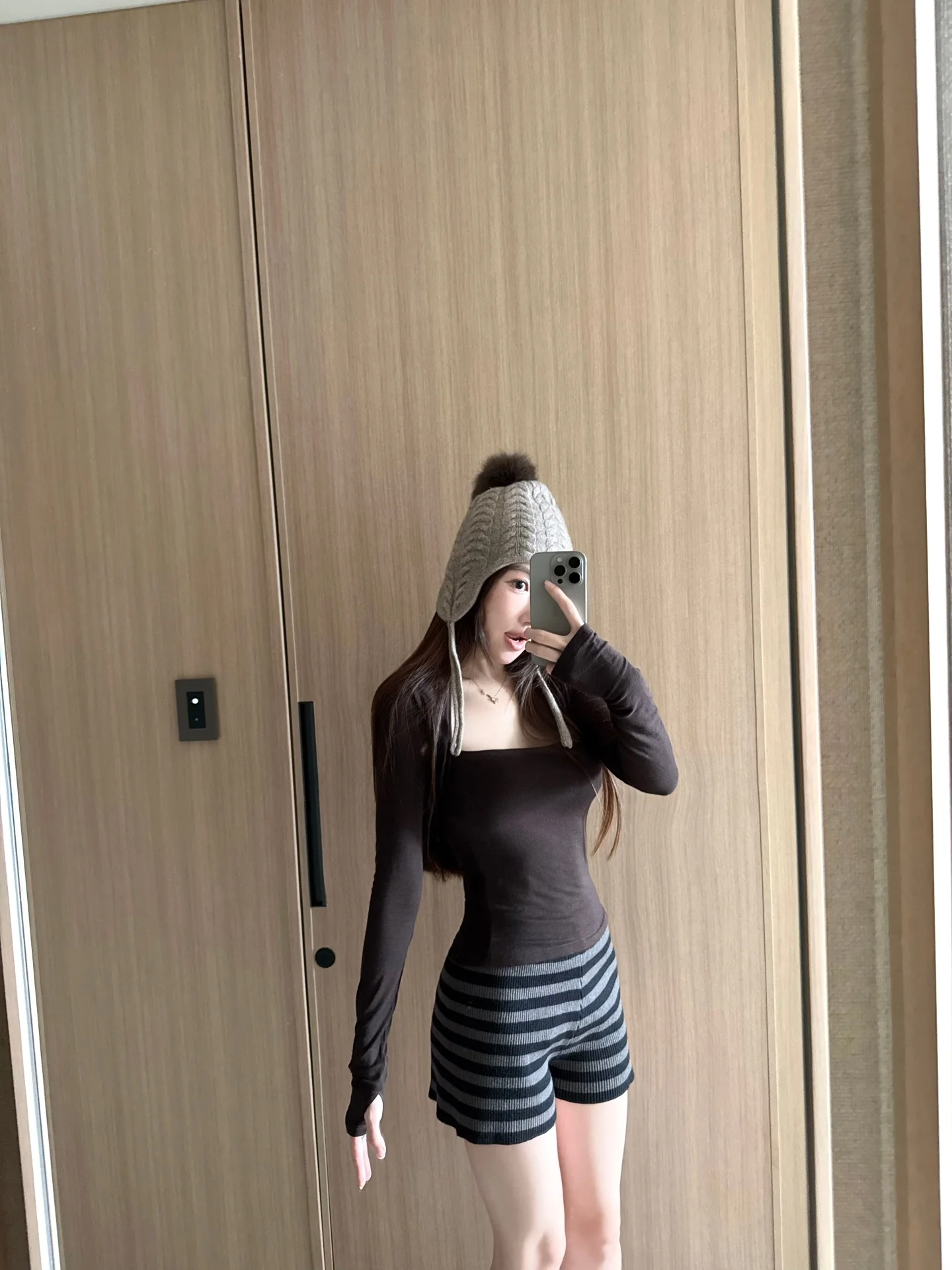 

Beautiful Comfortable Hand-Woven Wool Lyocell Double-Faced Fabric T-irt Panda Jingjing Period B Ladies Long Sve Cleanfit