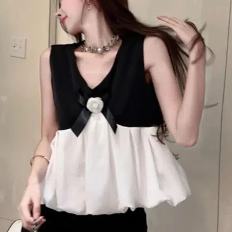 Summer Fashion Patchwork Pleated Women\'s 2024 New Patchwork V-neck Flower Fashion Solid Color Elegant Slim Sleeveless Vest Tops