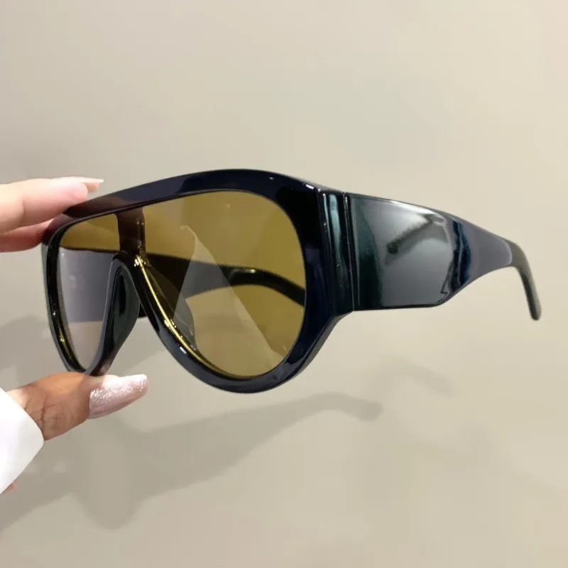 Retro Oversized Pilot Sunglasses Women Fashion Luxury Big Frame One Piece Gradient Green Sunglasses Round Classic Thick Shades