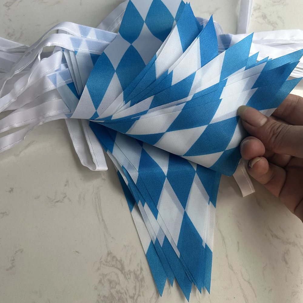 Oktoberfest-Wimpelkette, bayerisches Banner, 14 x 21 cm, 30 Stück, bayerische Karoflagge, Willkommensbanner für deutsche Themenpartys, Girlandendekoration – Detail 4