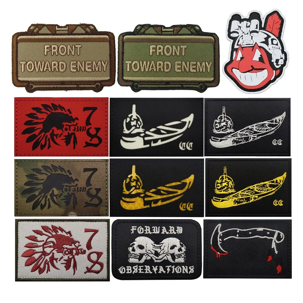 Нашивки с вышивкой «Вперед к врагу», светоотражающий Тактический значок на липучке, украшение для одежды и сумок