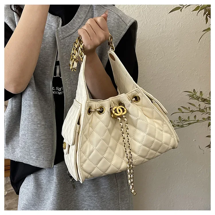 

​2025 Hippie Style Crossbody Bag for Women Premium Quilted Leather Purse Chain Strap Boho Shoulder Bag for Everyday & Festivals​