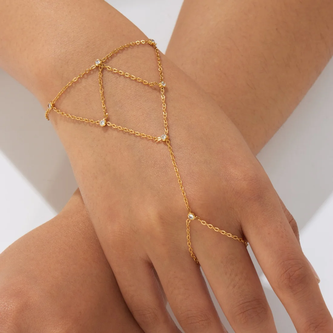 Edelstahl Goldener Diamant Gewebter Runder Zirkon Fingerring Armband Damen Mode Nicht-verblassende Handkette Schmuck