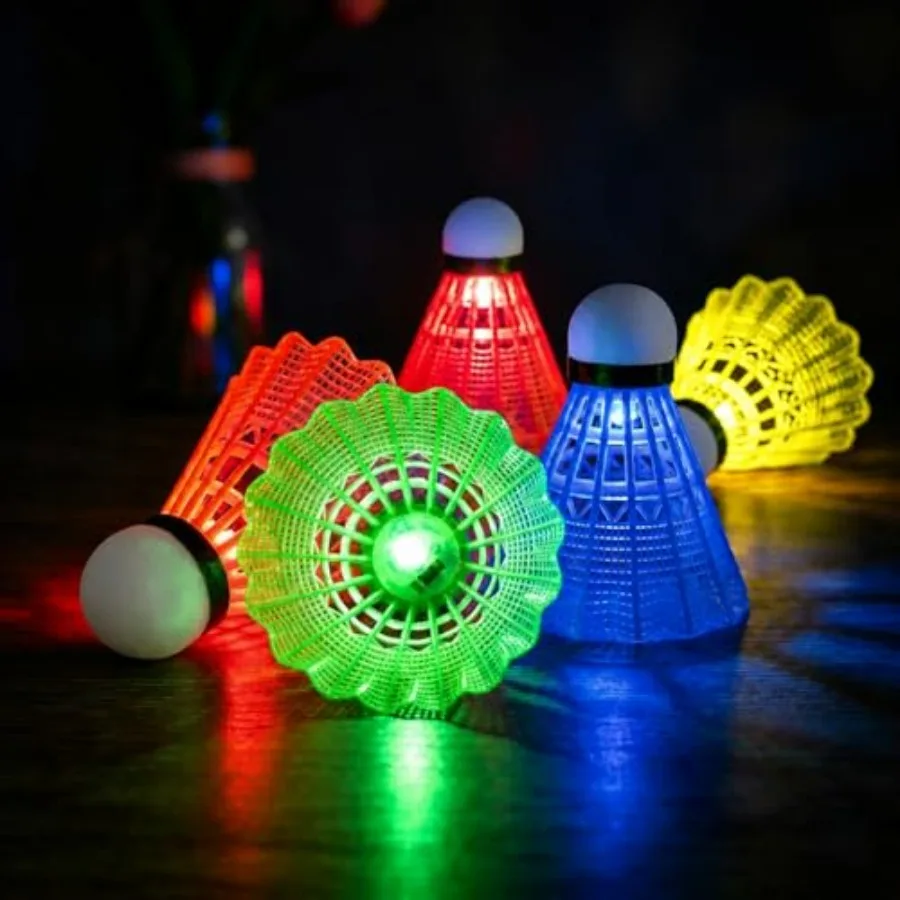 

Glow in The Dark Badminton Birdies, LED Badminton Shuttlecocks for Family Backyards Practice, 4/5/6 PCS Nylon/Goose Feather Lon