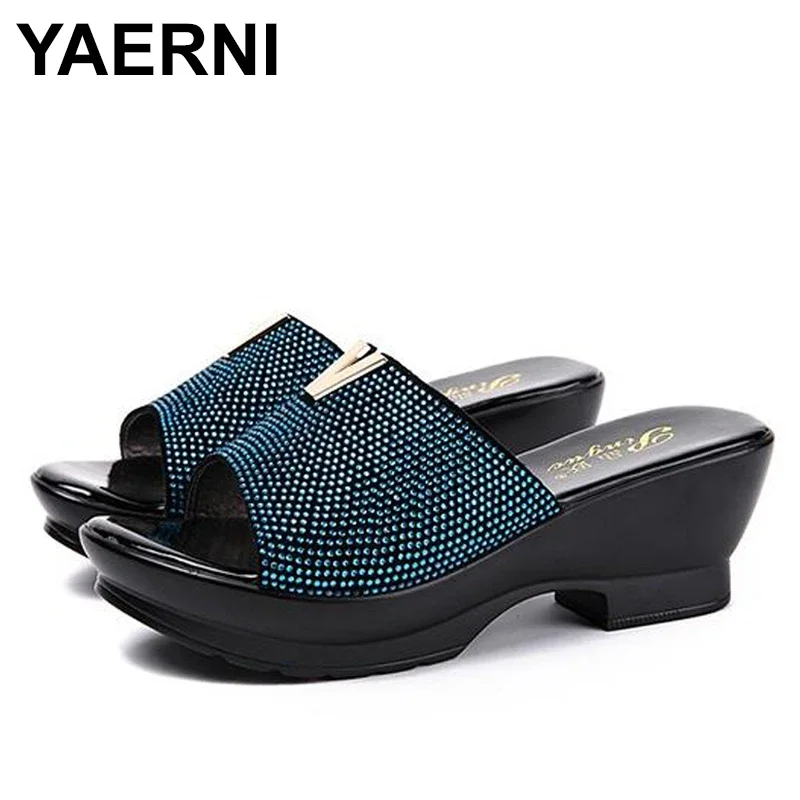 

YAERNI Diamond rhinestone genuine leather summer shoes fashion mother outdoor sandals women big size 40-42 Cool slippers