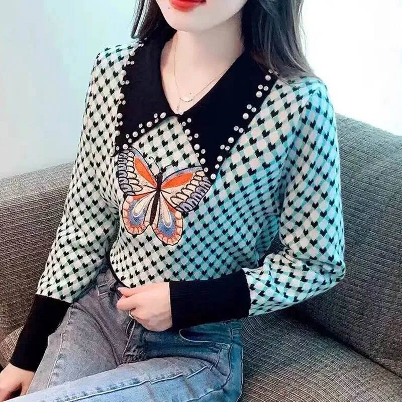 Vintage Style Butterfly Embroidery Women Sweater Turn Down Collar Knitwear Pullovers Women Long Sleeve Soft Knit Jumper Tops