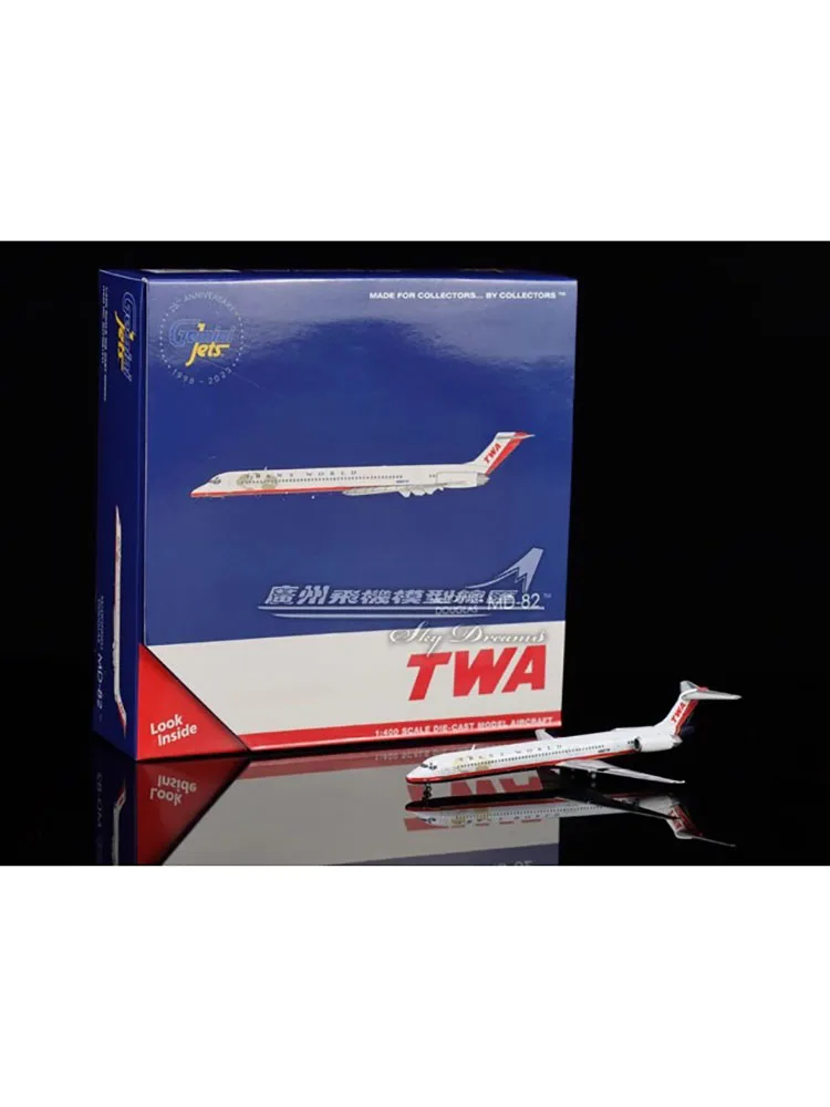 

Diecast GeminiJets GJTWA1711 TWA Global Airlines MD-80 N960TW 1:400 Scale Finished Simulation Aeroplane Model Gift Toy