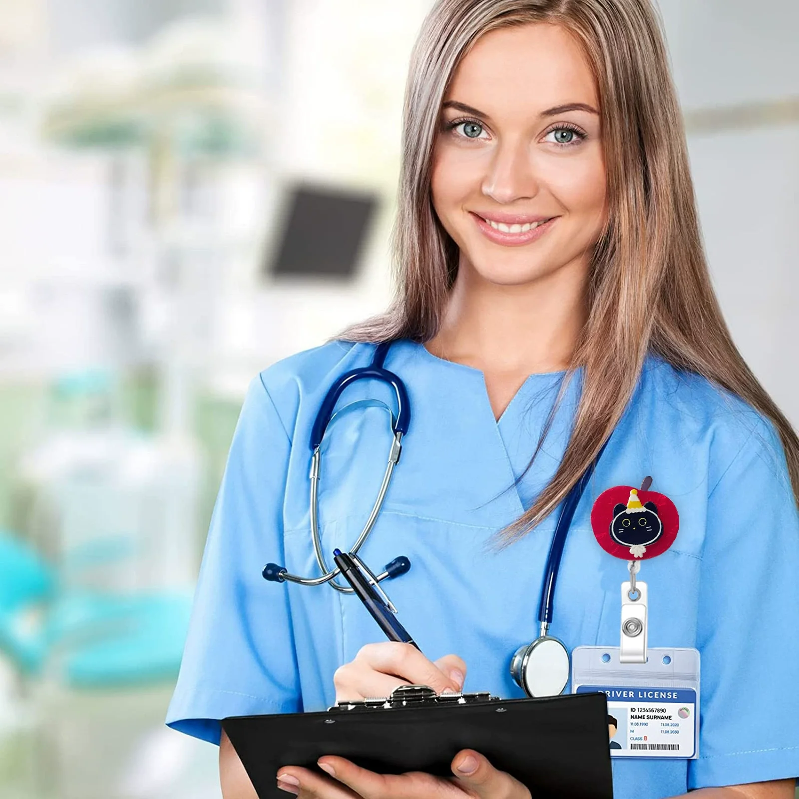 بكرة شارة قابلة للسحب من الأكريليك حامل شارة حمراء شارة تلسكوب قابلة للتطوير لمؤتمر المدرسة المعرضية