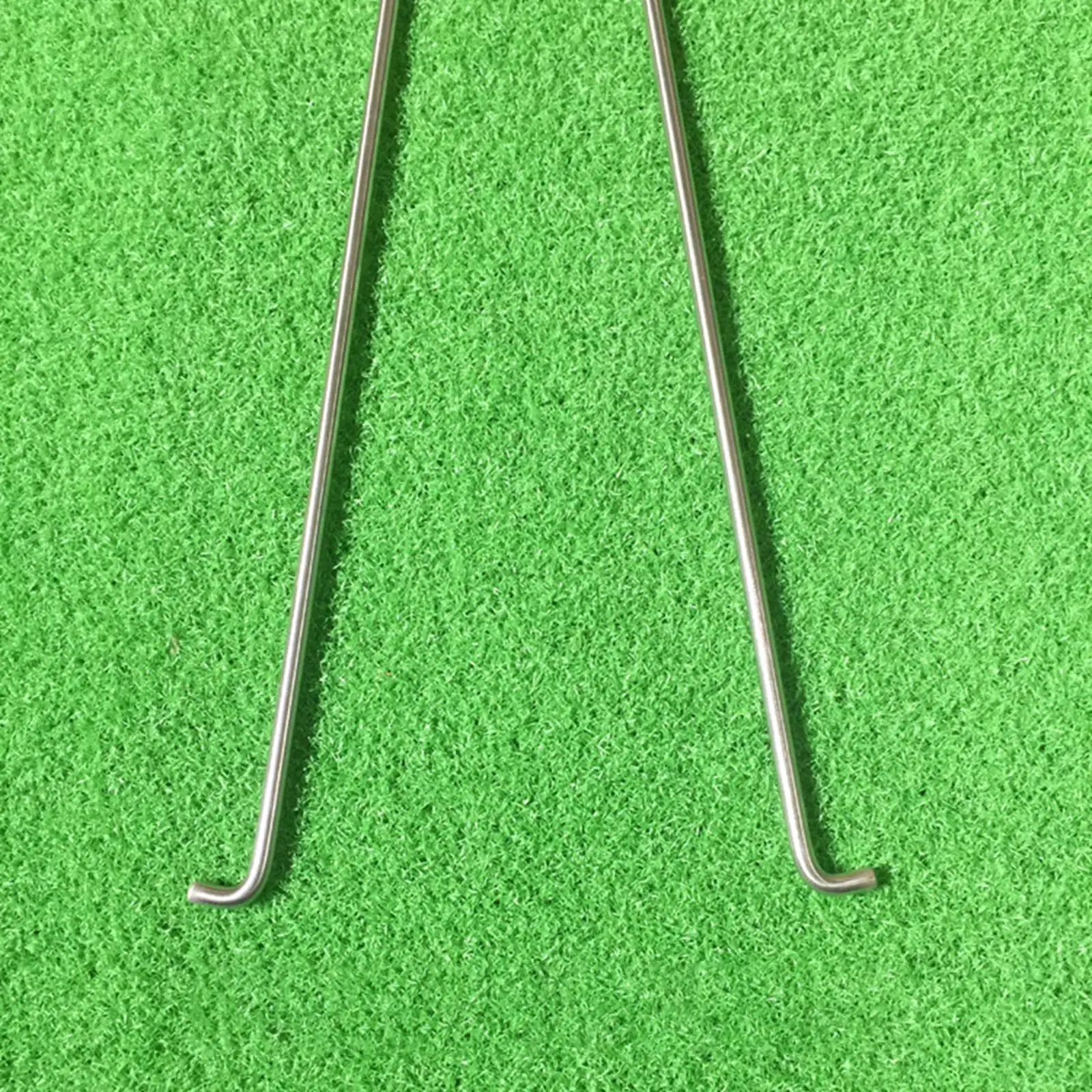 Stainless Steel Golf Hole Cup Clip Picker Lightweight Portable Green Cup Grabber Tool for Golf Course Use