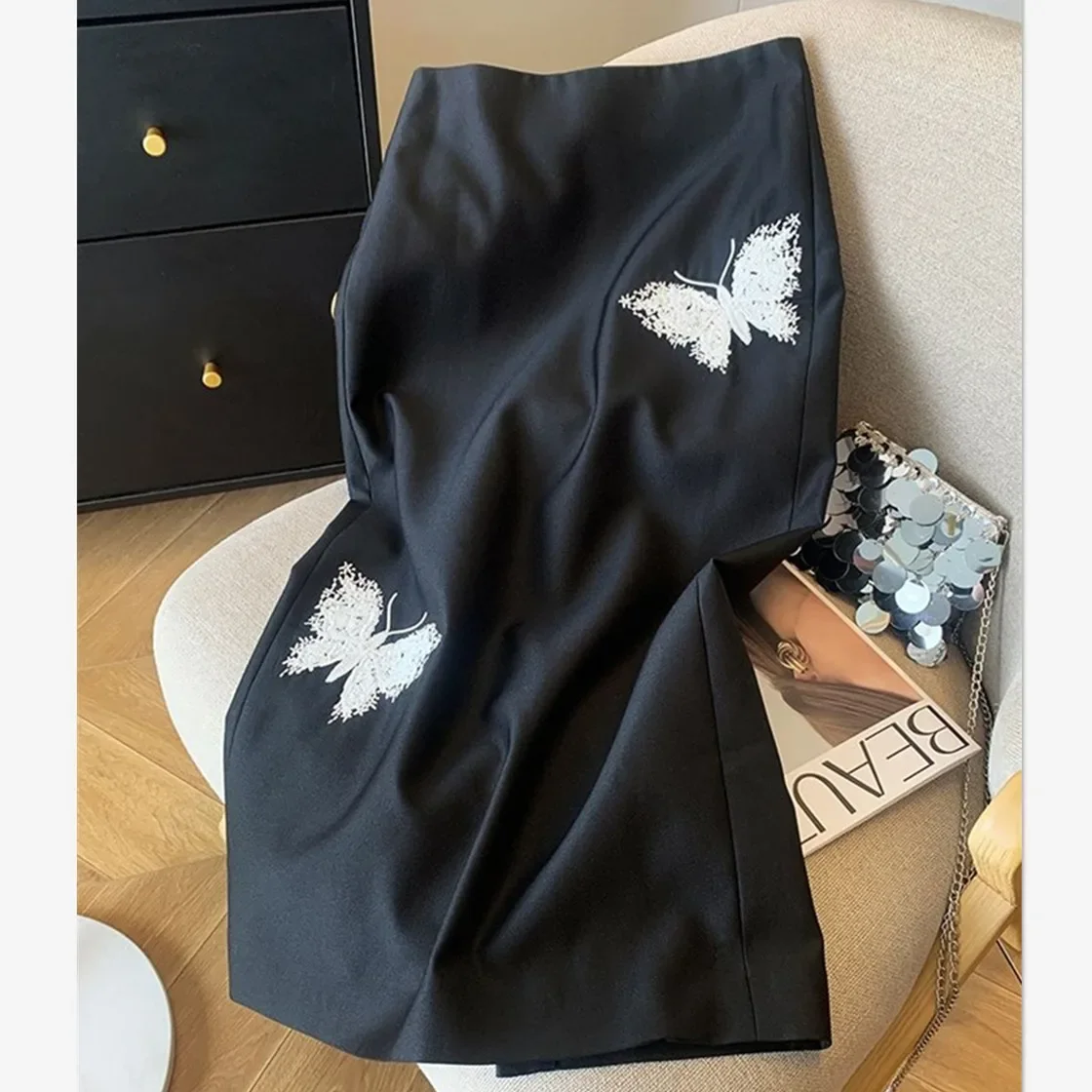 New Fashion Butterfly Embroidery Skirt Women Spring Autumn Slim High Waist A-line Office Lady Elegant Midi Skirts Clothing