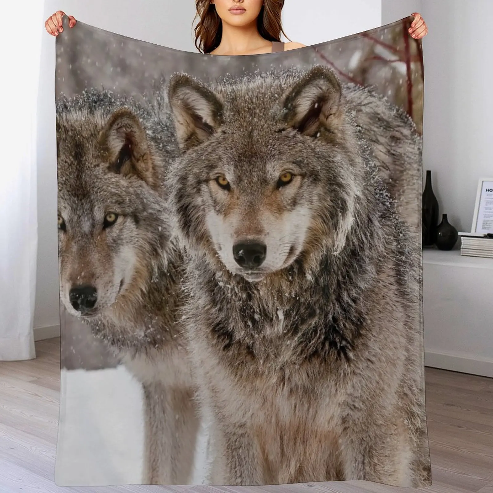 

Timber Wolves Throw Blanket Soft Plaid Multi-Purpose Sofa Throw blankets ands Blankets