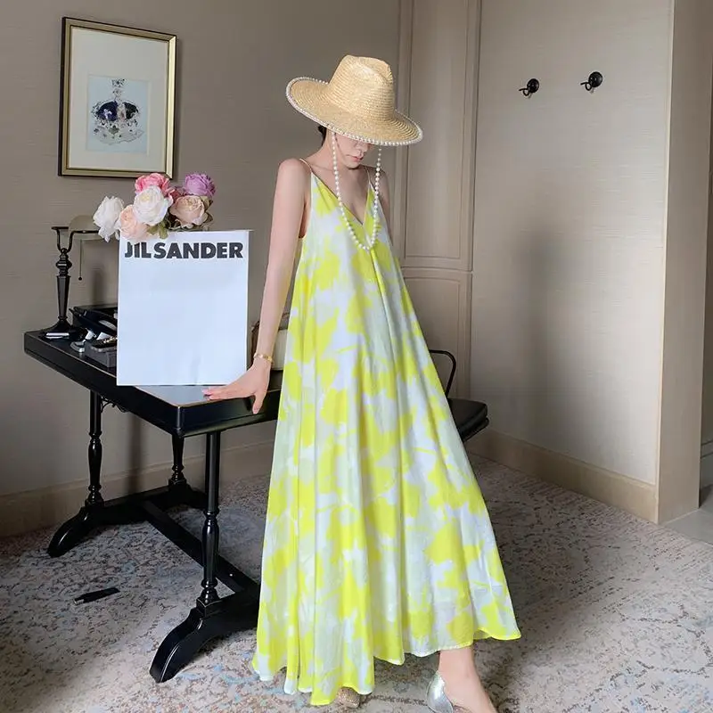 22024Holiday Style Dresses Yellow White Printed Mid Length Suspender Backless V Neck Dress Sanya Sweet Beach Long Vestido