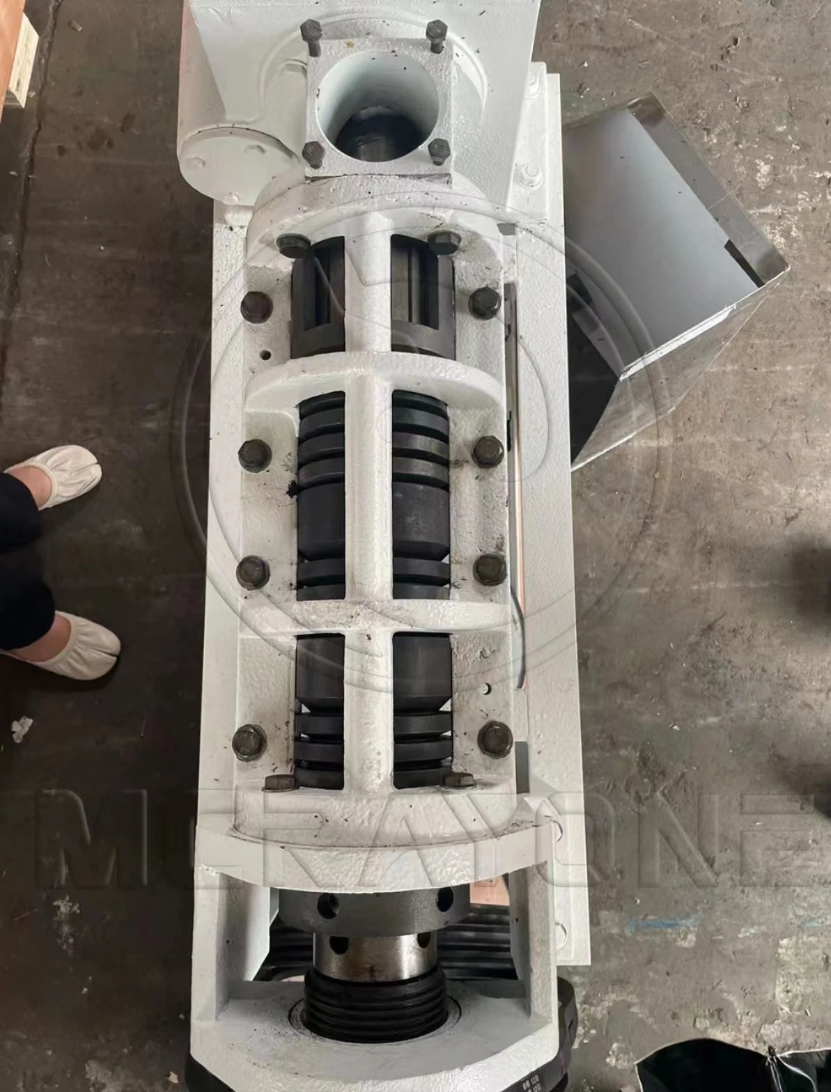 ZX 85 自動スクリューオイルプレス機 半自動コールドプレス ゴマ油・ヒマワリ油搾油機 農場用-モーターコア部品