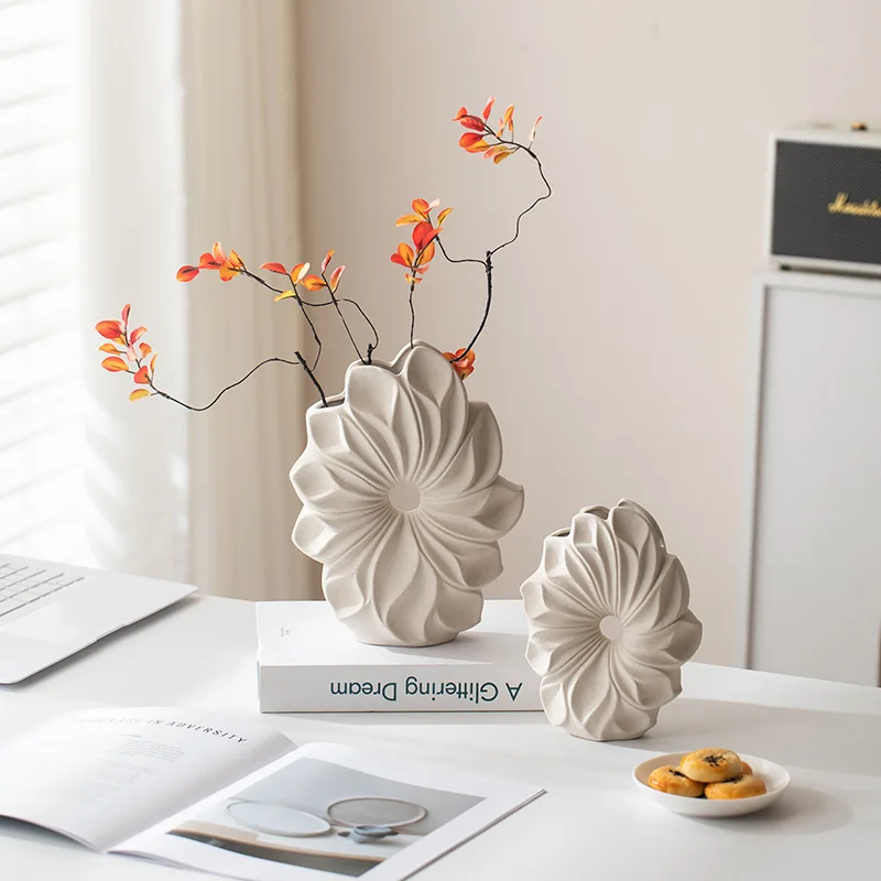 24cm Flower Ceramic Vase Desktop Sun Blossom Shape Pot Unglazed Bisque Pottery Dried Plant Holder Home Aesthetics Decor Nordic