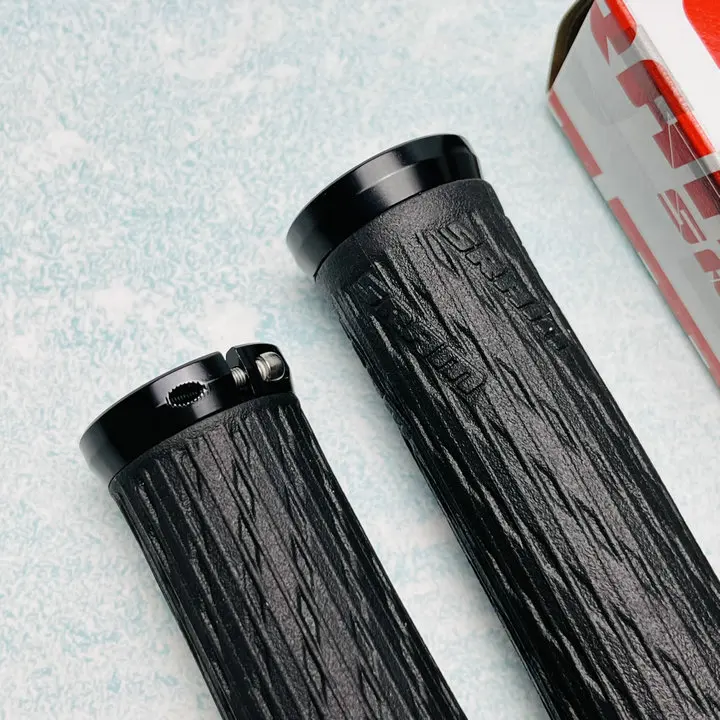 SRAM GRIP MTB Grips for Grip Shift Available in full-length 122mm grips with dual locking bolt clamps