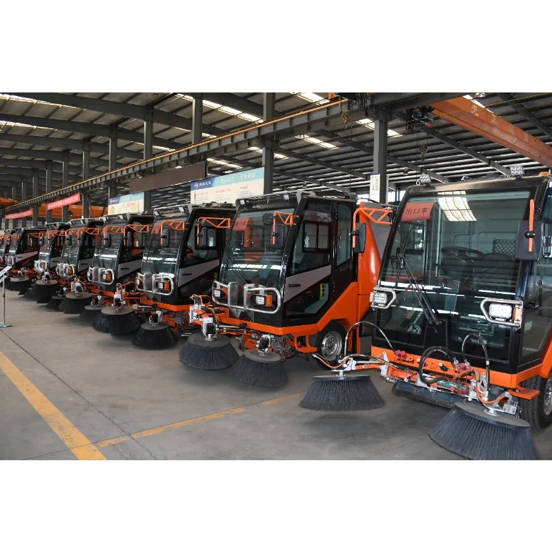 الجملة التلقائي مكنسة أرضية الشارع الصناعية مع ركوب مصنع نظافة آلة كنس الطريق عالية الكفاءة