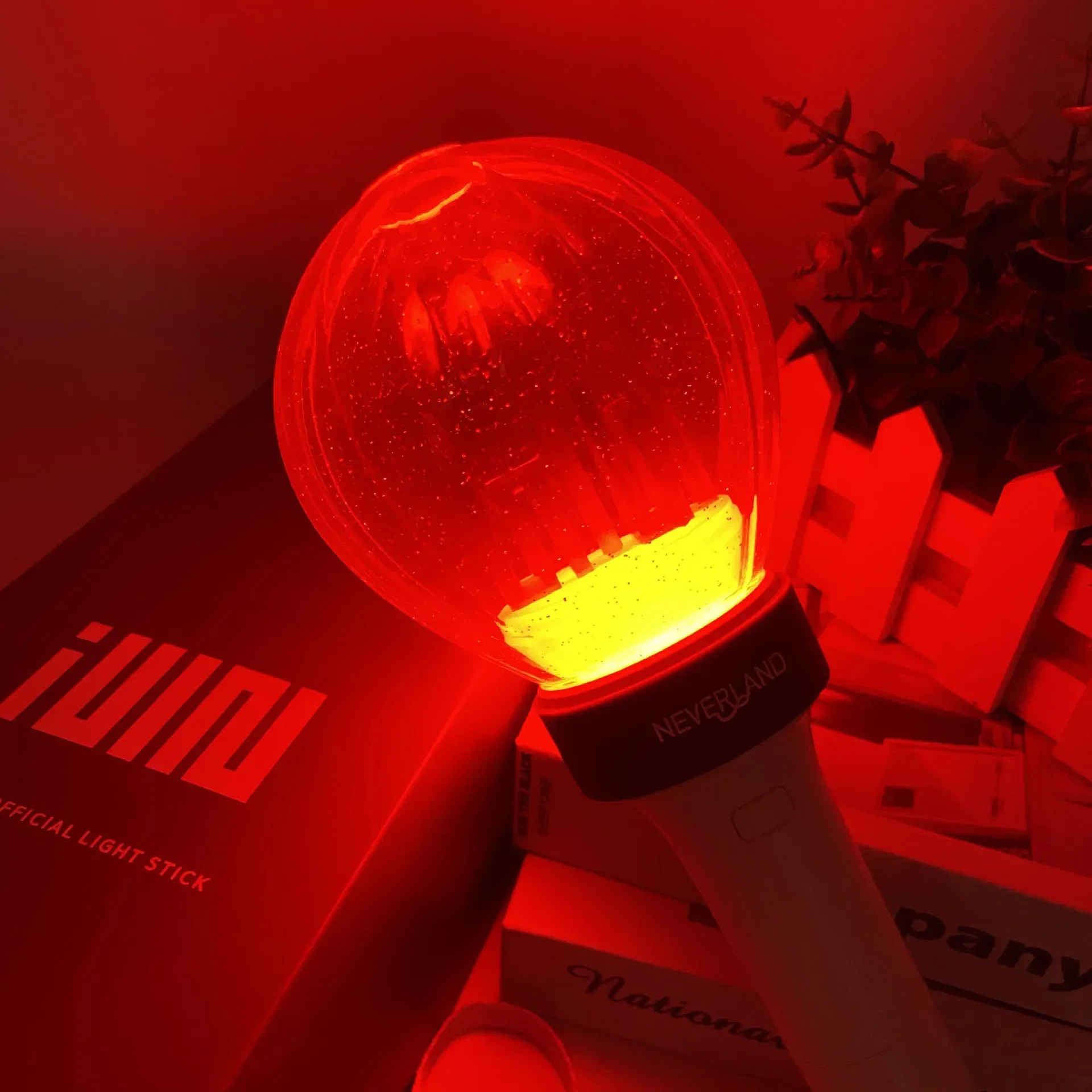 Nowy (G)I-DLE Lightstick Castle lampa ręczna Gidle karta koncertowa impreza hiphopowa pomadka świetlna Flash fluorescencyjne fani zabawki prezent