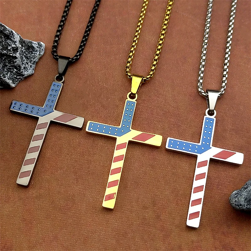 الولايات المتحدة الأمريكية العلم الصليب قلادة قلادة النساء الرجال الفولاذ المقاوم للصدأ الذهب اللون النجمة المتلألئة راية مجوهرات يوم الاستقلال الأمريكي