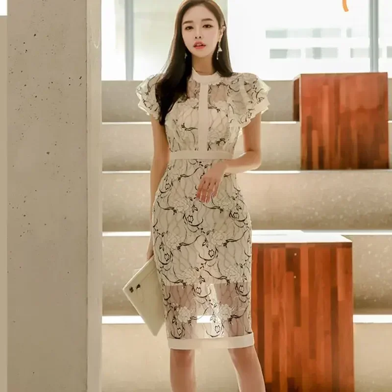 Sommer Frauen neue koreanische Version ol Temperament Slim Fit gespleißt Rüschen ärmel Mode Spitze gewickelt Hüfte Damen kleid