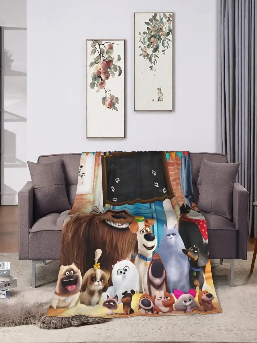 The Secret Life of Pets Throw Blanket  Soft Flannel for Couch Chair Travel Office Bedspread  Perfect Birthday Gift