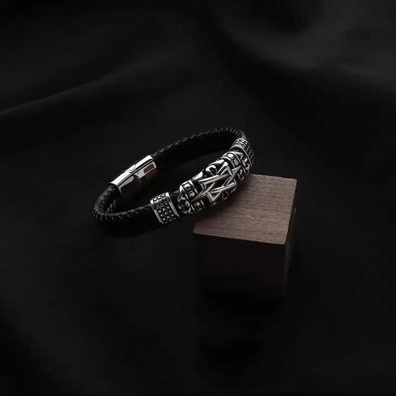 Hexagram Leather Bracelet Star of David Handwoven Double Layer Leather Magnetic Buckle Bracelet Judaism Amulet Jewelry for Men