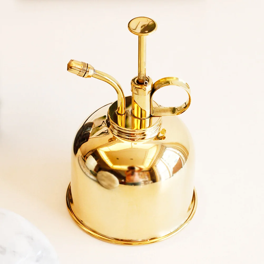 

Golden Brass Plant Mister Retro Style Stain Resistant Water Spray Bottle Essential Home Plant Care Water Spray Bottle