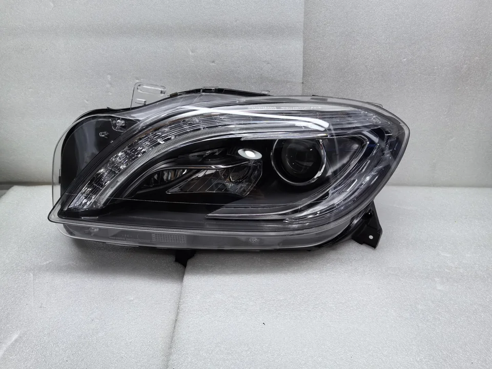 Suitable for Mercedes Benz ML Class W166 headlights ML350 ML400