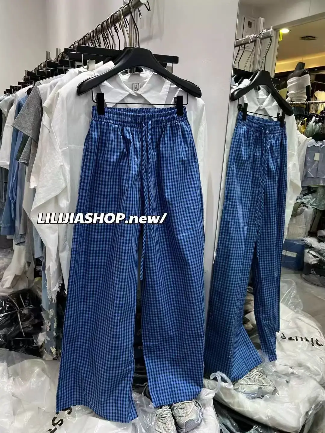 

plus Size Women's Casual Wide Leg Pants Summer Loose Fit Thin Style Elastic Waist Plaid Pattern High Waist Straight Tube Trou...