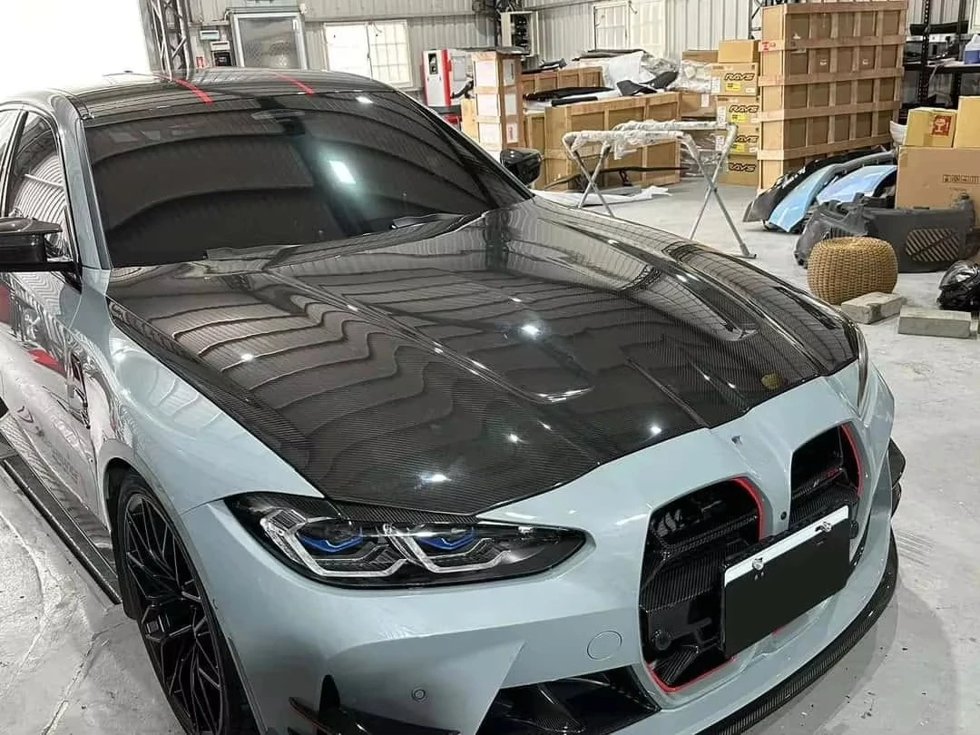 غطاء محرك السيارة عالي الجودة من ألياف الكربون الجافة CSL لترقية غطاء المحرك بحالة جديدة G80 G82 حسب الطلب