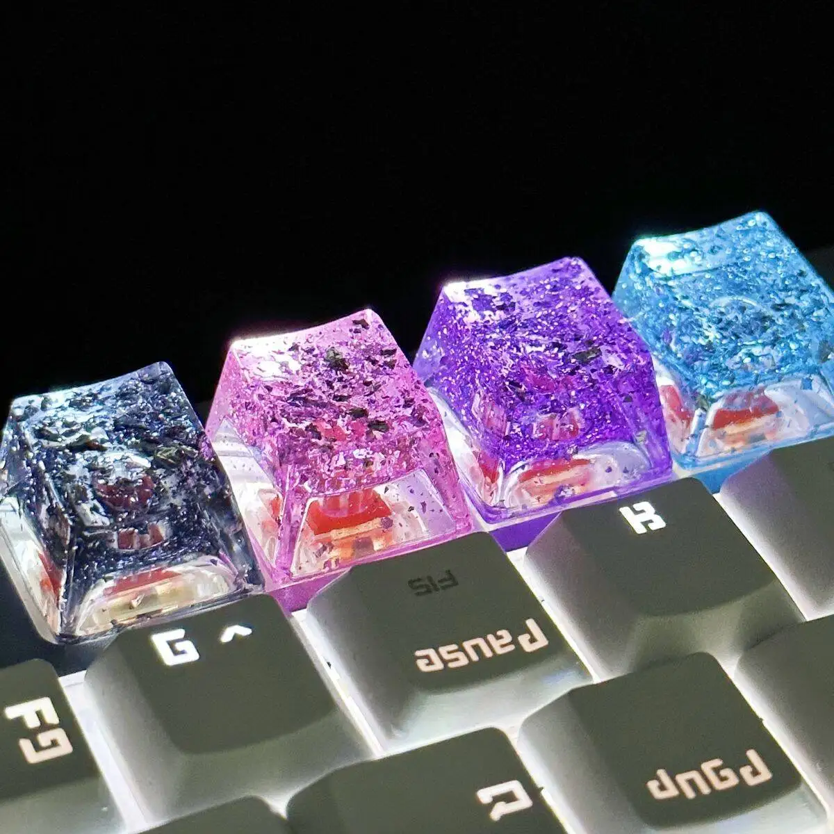 Personalized Creative High Value Translucent Silver Foil Cross Axis Keycaps Glue Handmade DIY Mechanical Keyboard Keycaps