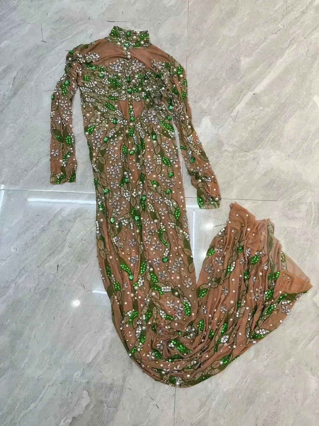 Printemps feuilles vert strass soirée longue robe chanteur célébrité sexy transparent sans manches modèle défilé Costume