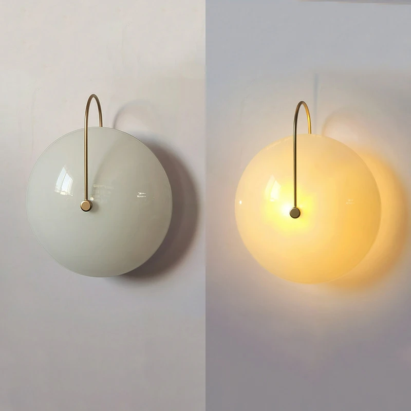 Moderna lampada da parete a Led striscia rotonda in vetro luce nordica apparecchio di illuminazione per interni soggiorno bagno comodino camera da