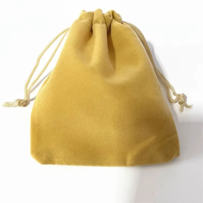 Sacchetti di dadi in velluto di alta qualità 5/10 pezzi 9 * 12 cm per l'imballaggio di carte da gioco o sacchetti di raccolta di dadi Sacchetti con coulisse